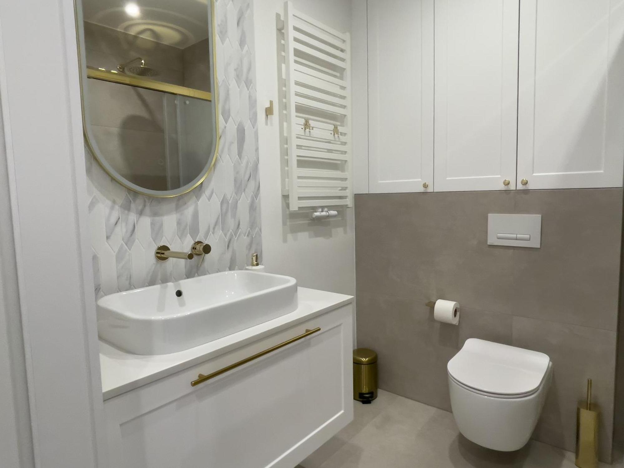 Urban Apartments Luxury Opolska 10 No 29, Free Garage, Self Check-In Katowice Ngoại thất bức ảnh