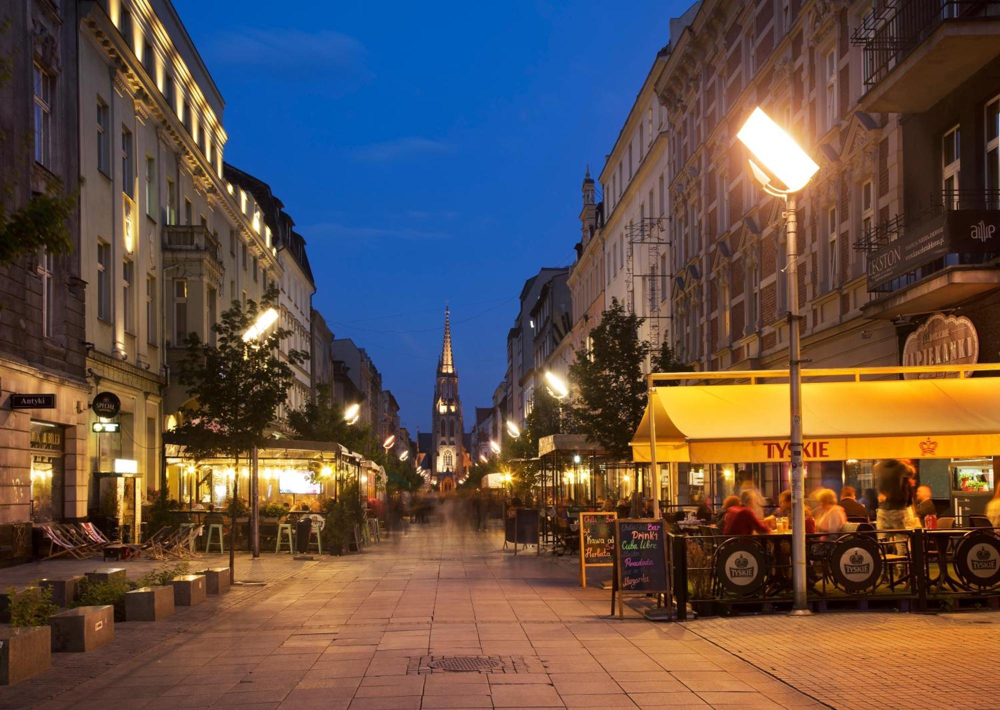 Urban Apartments Luxury Opolska 10 No 29, Free Garage, Self Check-In Katowice Ngoại thất bức ảnh